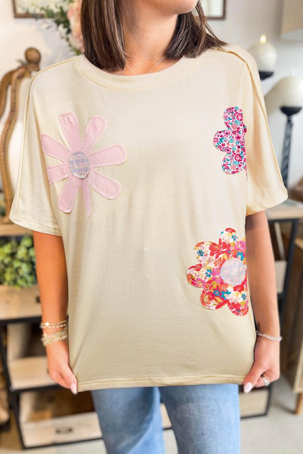 Flower Patched Exposed Stitching Loose Tee - Image 5