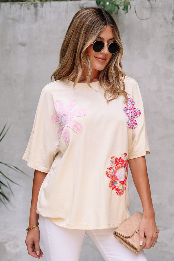 Flower Patched Exposed Stitching Loose Tee - Image 3
